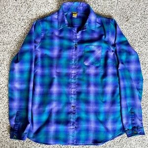 🎉Eddie Bauer, purple and blue flannel. ⭐️soft material⭐️ In perfect condition!